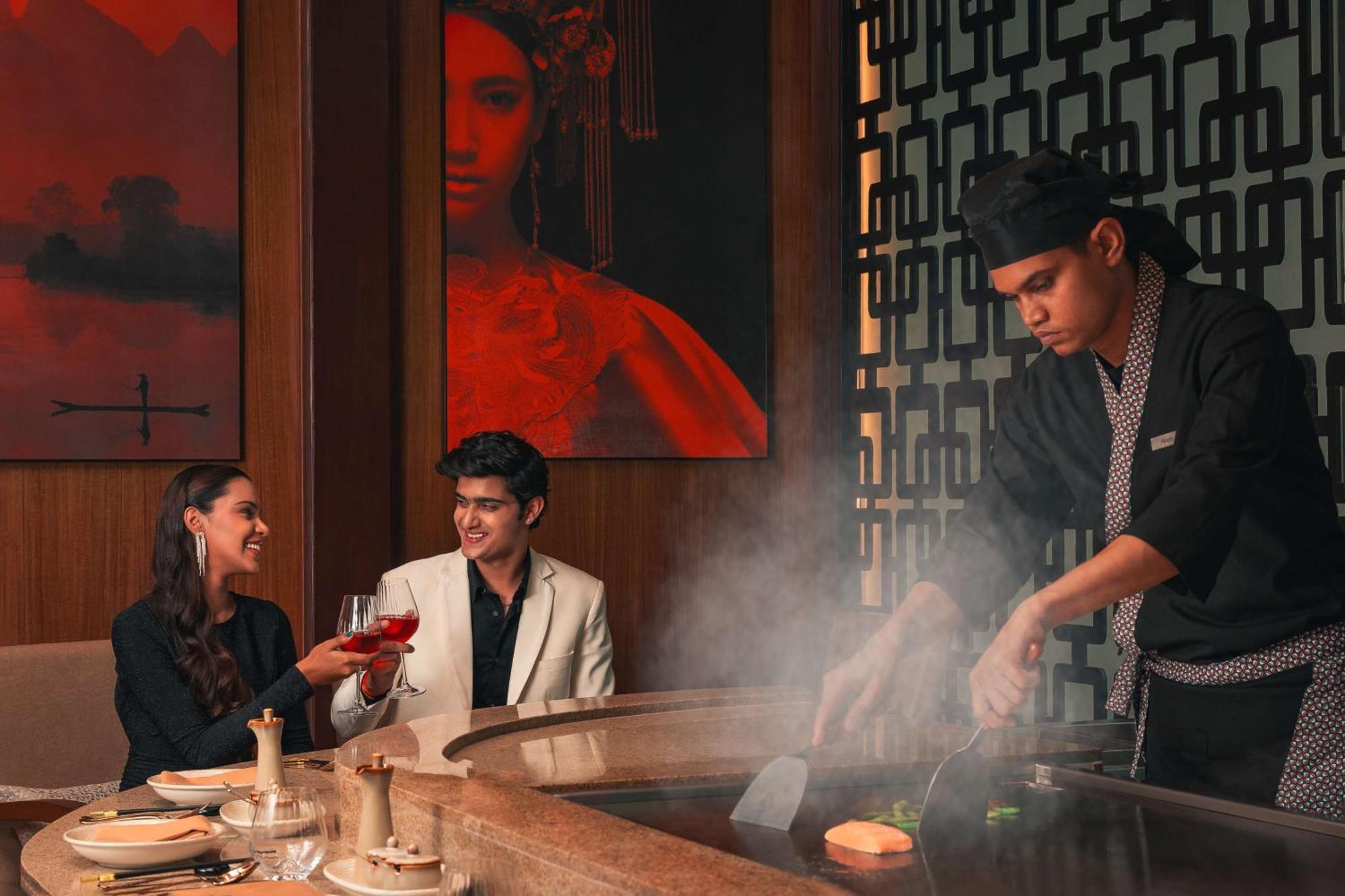 Hyatt Pune Extérieur photo Chef at work