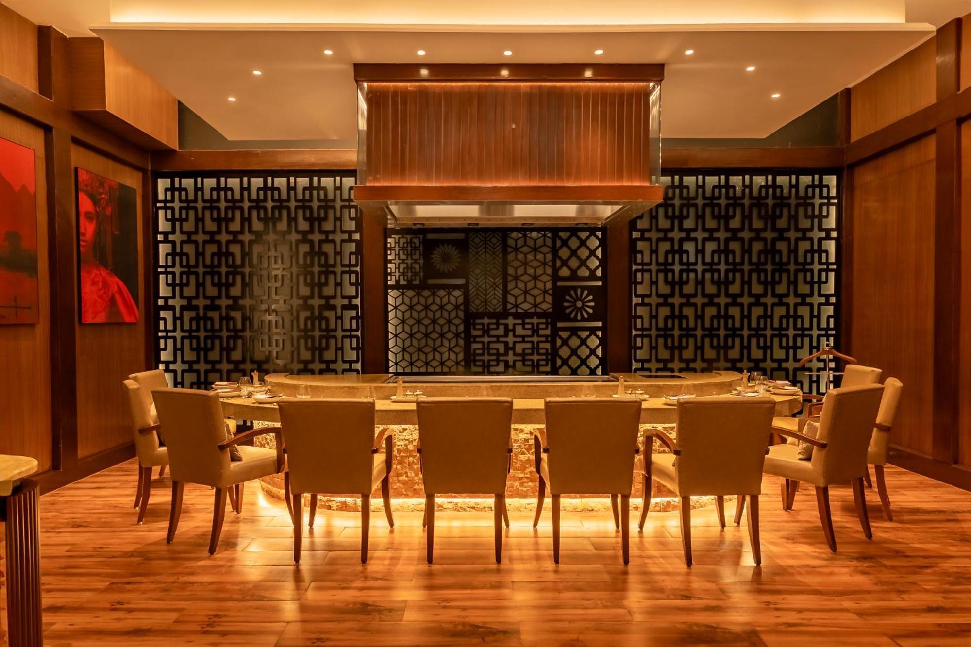 Hyatt Pune Extérieur photo The interior of the restaurant