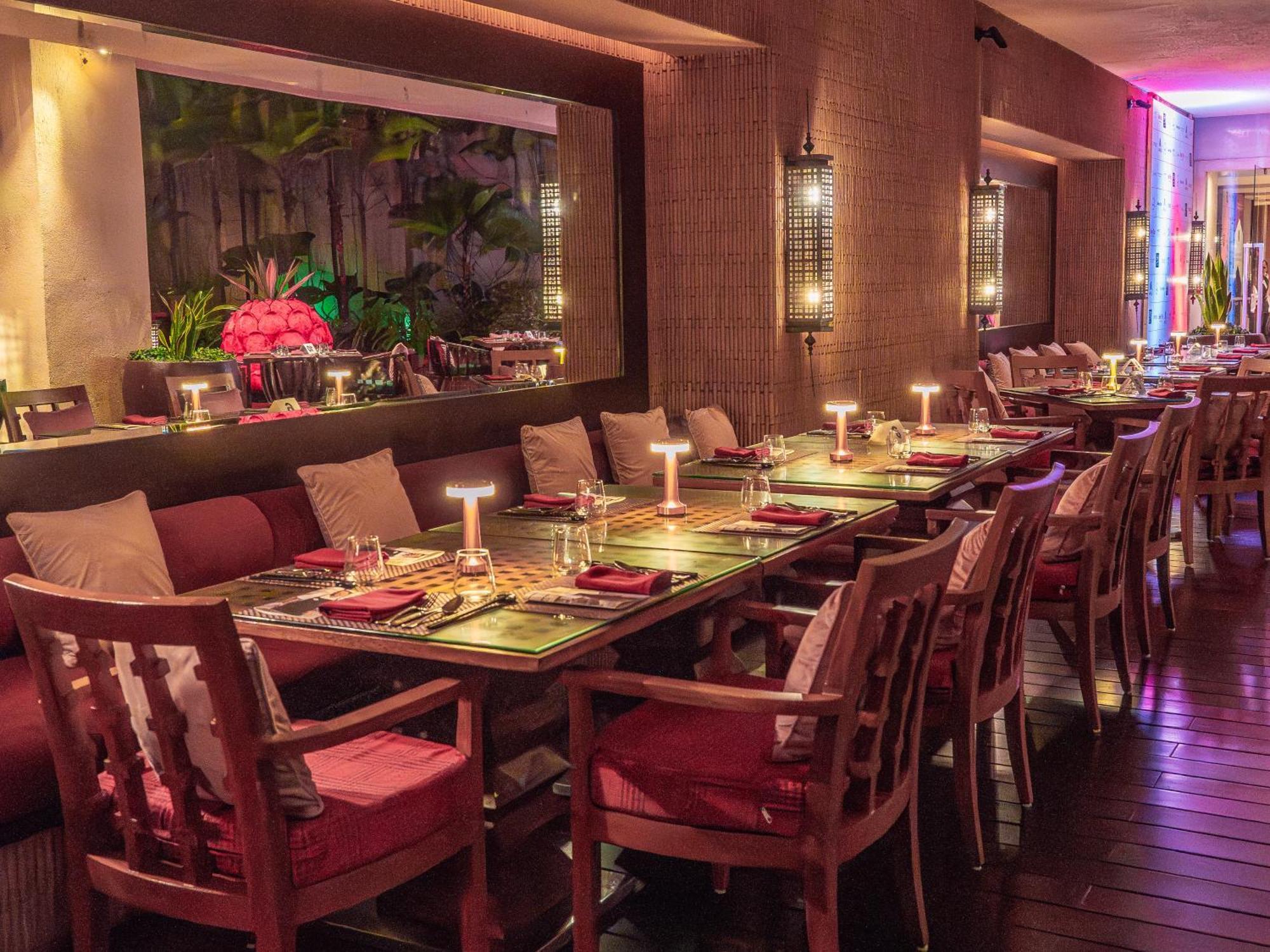 Hyatt Pune Extérieur photo The interior of the restaurant